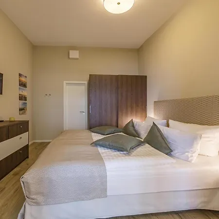 Modernes Ferienapartment Ostseemoewe Mit Westbalkon