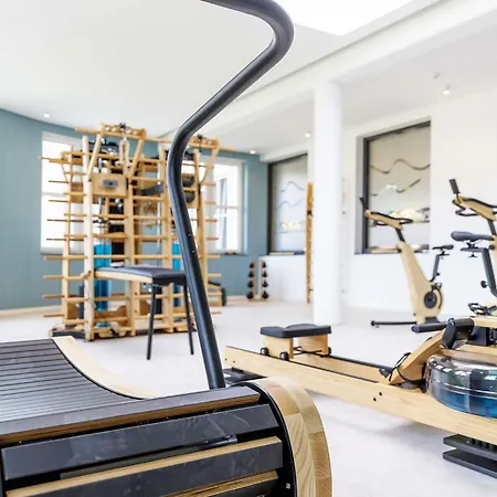 Modernes Ferienapartment Ostseemoewe Mit Westbalkon Apartamento *