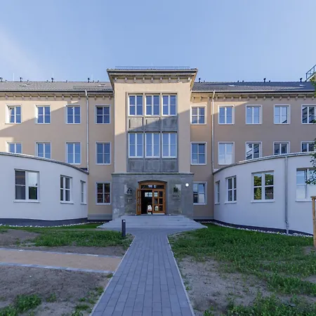 Modernes Ferienapartment Ostseemoewe Mit Westbalkon *